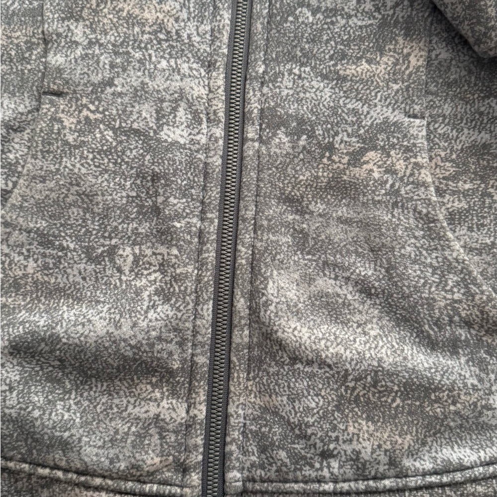 Gray Patterned Zip-Up Jacket - Picture 11 of 12